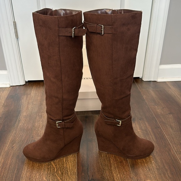 JustFab Brekka Covered Wedge Tall Boot Size 8. - Picture 8 of 9